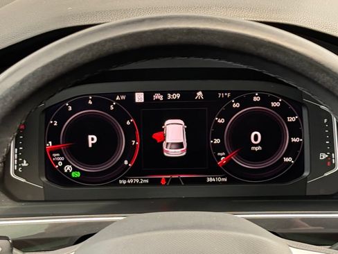 Used 2023 Volkswagen Tiguan SEL R-Line AWD/4WD image 23