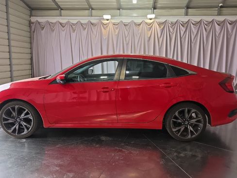 Used 2019 Honda Civic Sport image 6