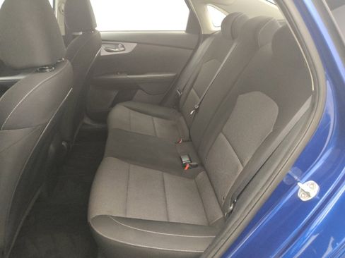 Used 2022 Kia Forte LXS image 18