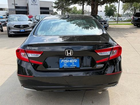 Used 2020 Honda Accord Touring image 5
