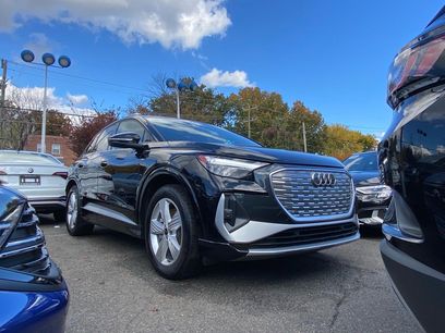 Used 2024 Audi Q4 e-tron Premium Plus w/ Premium Plus