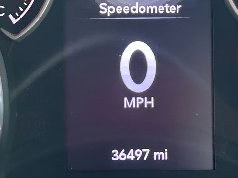 Certified 2022 Jeep Gladiator Sport image 33