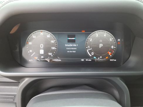 Used 2023 Land Rover Defender 110 AWD/4WD image 21