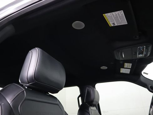 Used 2023 Ford F150 Raptor w/ Raptor Carbon Fiber Package image 19