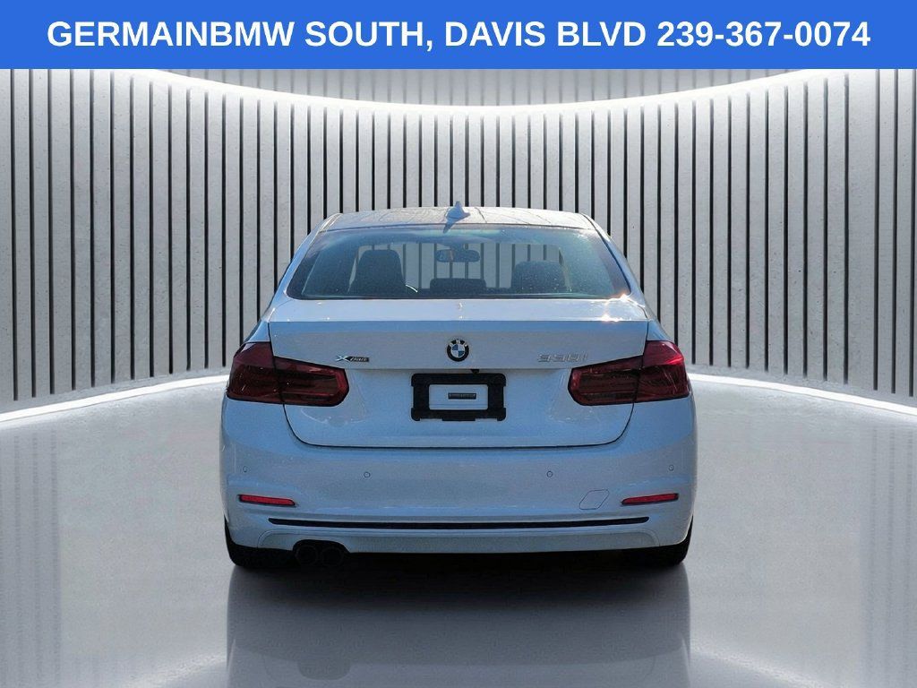 Used 2017 BMW 330i xDrive Sedan AWD/4WD image 6