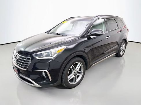 Used 2018 Hyundai Santa Fe Limited FWD image 2