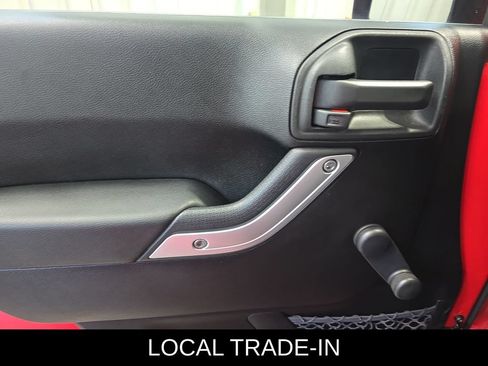 Used 2013 Jeep Wrangler Rubicon AWD/4WD image 25