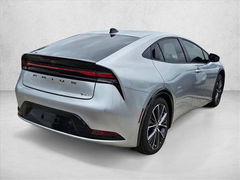 New 2026 Toyota Prius XLE FWD image 2