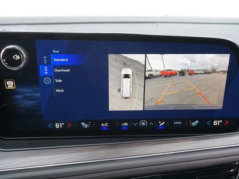 New 2026 Chevrolet Suburban Z71 image 18