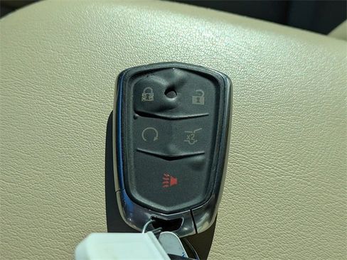 Used 2017 Cadillac XT5 Premium Luxury w/ LPO, Wheel Lock Package image 37