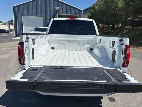 Certified 2025 Ford F150 Platinum AWD/4WD image 11