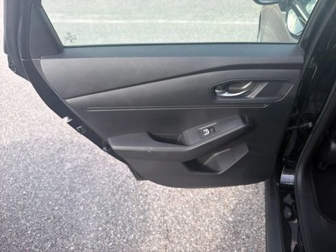 Used 2025 Honda Accord LX image 12