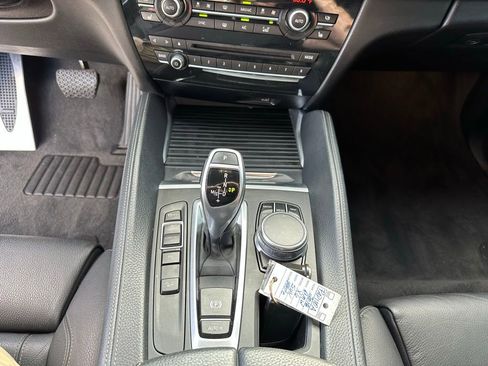 Used 2018 BMW X6 xDrive35i image 17