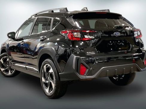 Used 2025 Subaru Crosstrek 2.5i Limited AWD/4WD image 12