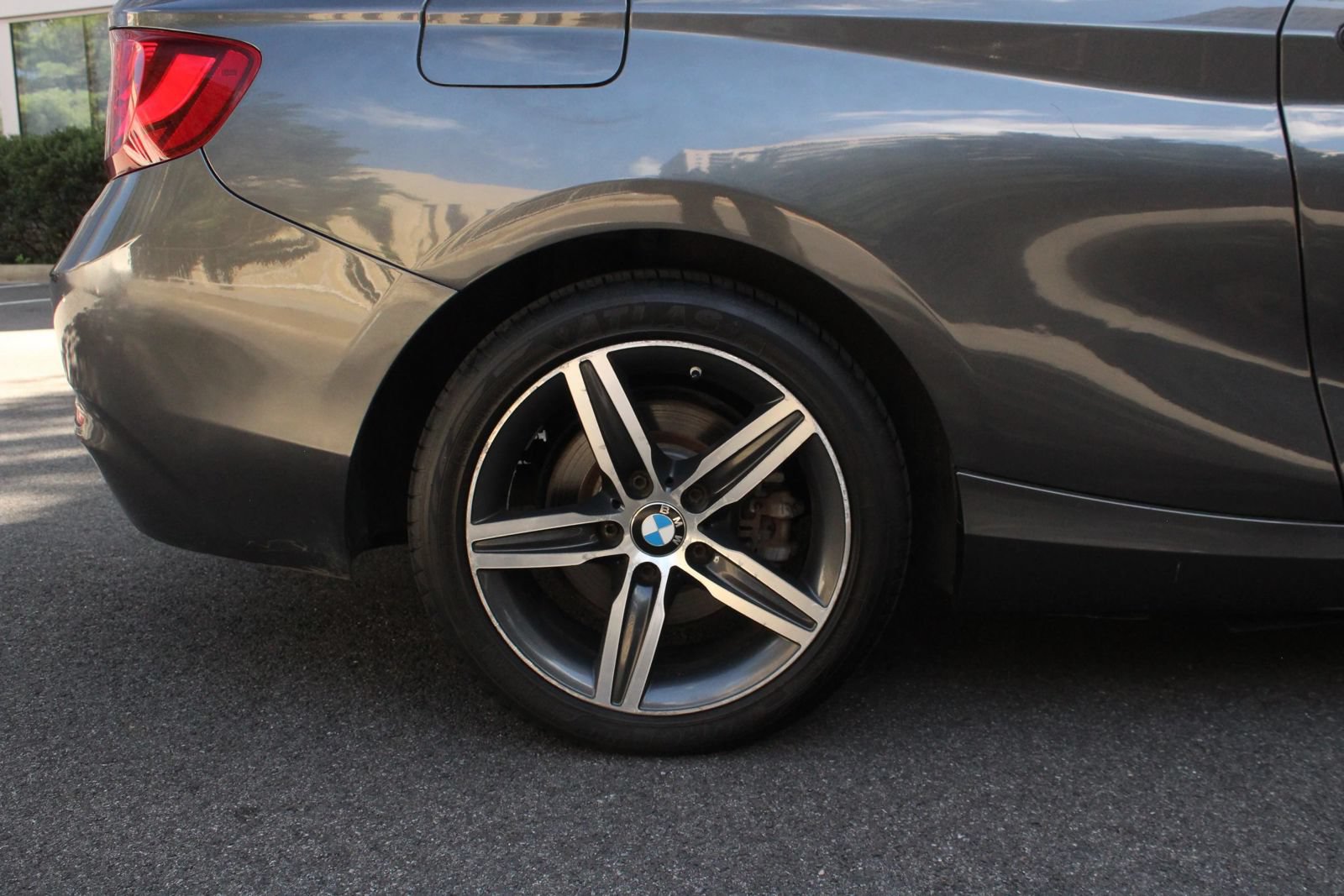 Used 2017 BMW 230i xDrive Coupe AWD/4WD image 5