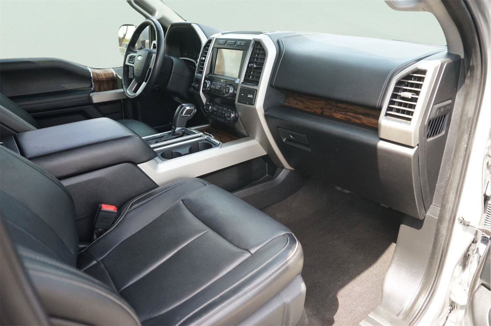 Used 2020 Ford F150 Lariat RWD image 17