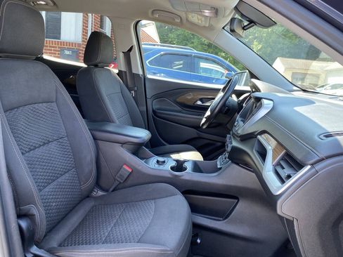Used 2018 GMC Terrain SLE w/ Driver Convenience Package FWD image 18