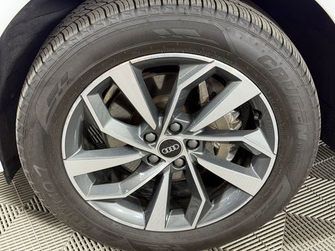 Used 2022 Audi Q5 2.0T Premium AWD/4WD image 12