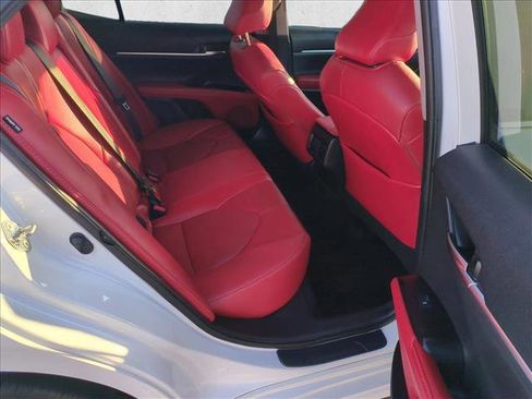 Used 2020 Toyota Camry XSE w/ Navigation Package FWD image 20
