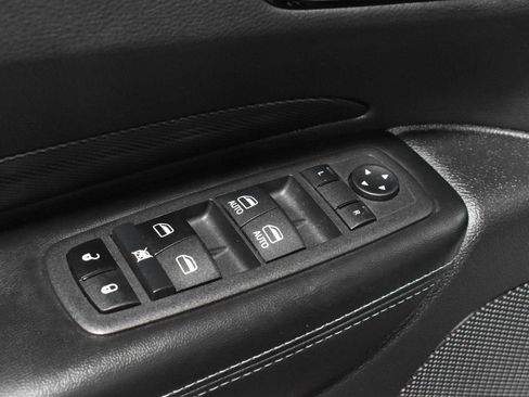 Used 2022 Dodge Durango GT image 13