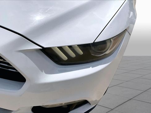 Used 2016 Ford Mustang Premium w/ Pony Package RWD image 27