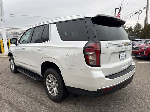Used 2022 Chevrolet Tahoe LT w/ Luxury Package image 18