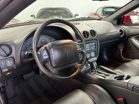 Used 2002 Pontiac Firebird Trans Am RWD image 44