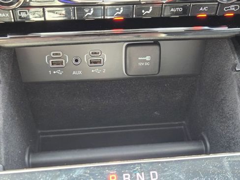 Used 2021 Jeep Grand Cherokee L Limited image 25