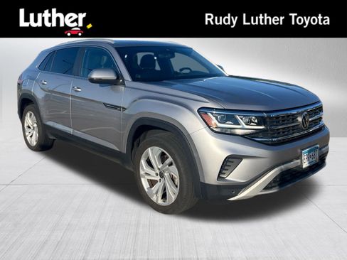Used 2020 Volkswagen Atlas Cross Sport SEL AWD/4WD image 1