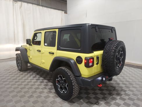 Used 2023 Jeep Wrangler Unlimited Rubicon w/ Cold Weather Group AWD/4WD image 2