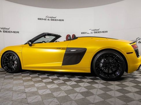 Used 2018 Audi R8 V10 plus image 8