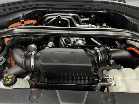 Used 2022 Lincoln Aviator Black Label Grand Touring w/ Class IV Trailer Tow Package image 29