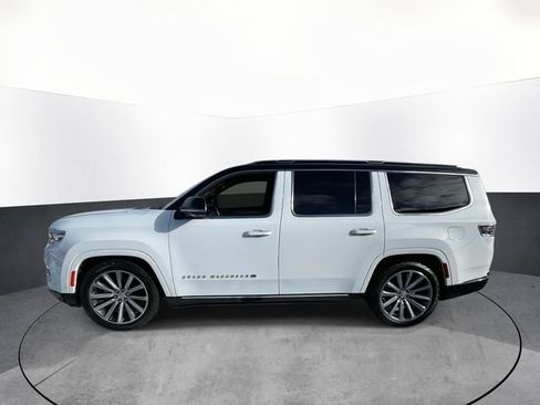 Used 2023 Jeep Grand Wagoneer Series II image 4