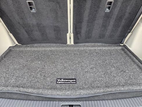 Used 2024 Volkswagen Atlas SE FWD image 30