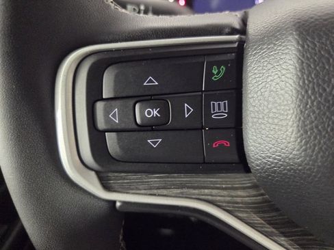 Used 2022 Jeep Wagoneer Series II AWD/4WD image 18
