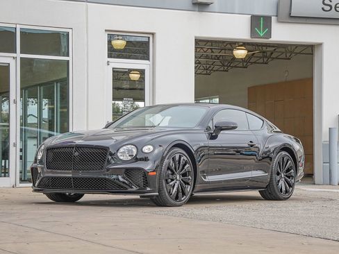 Used 2024 Bentley Continental GT AWD/4WD image 57