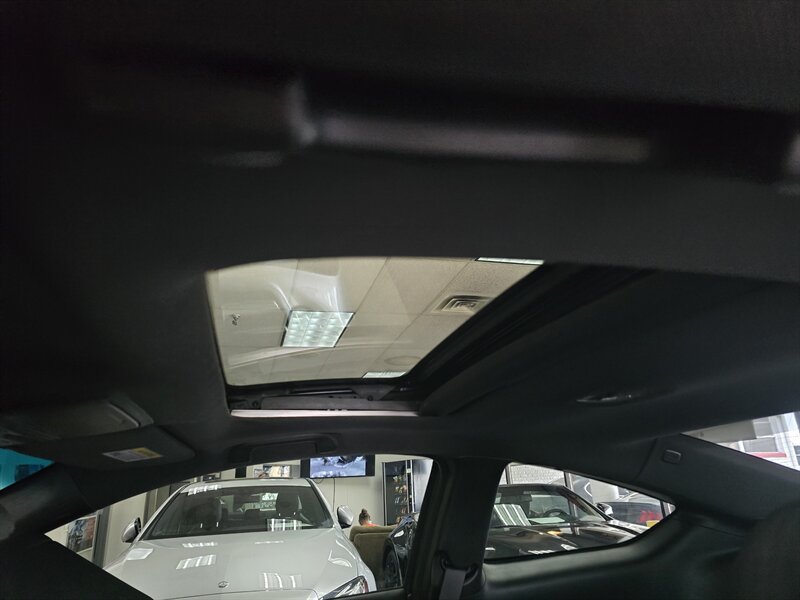 Used 2017 Honda Accord EX image 25