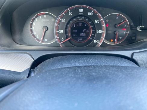 Used 2017 Honda Accord Sport image 14