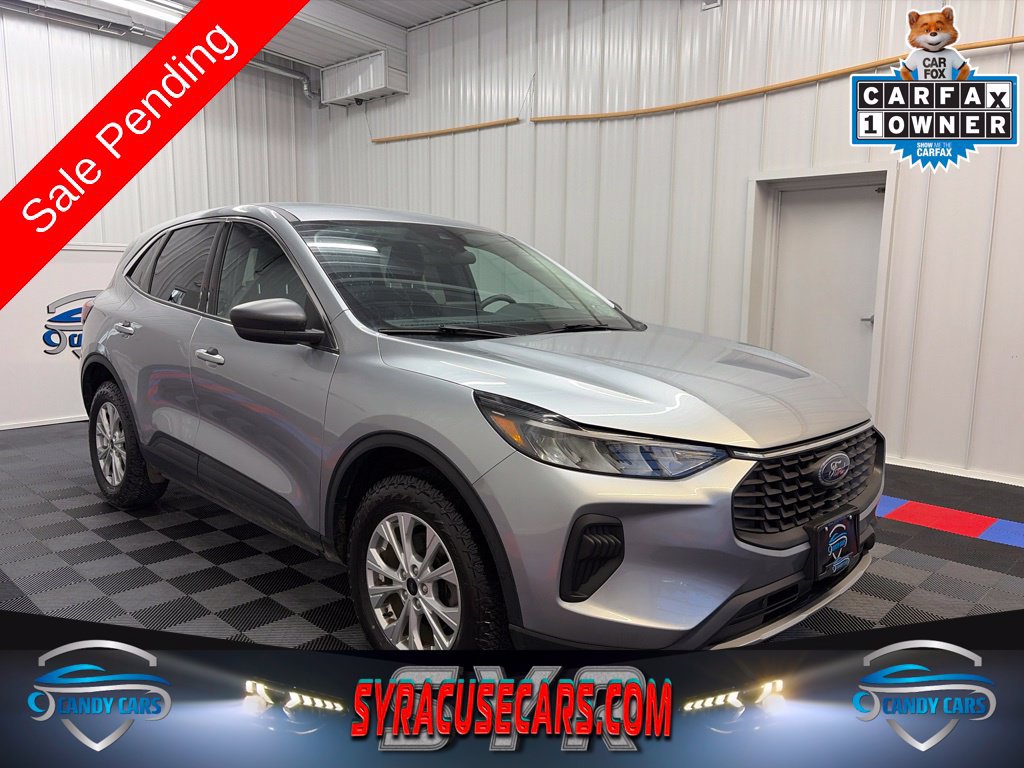 Used 2023 Ford Escape Active AWD/4WD image 1