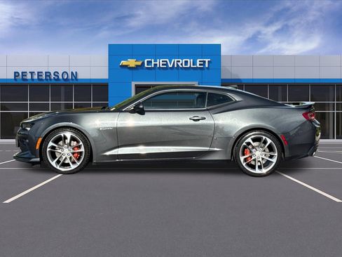 Certified 2017 Chevrolet Camaro SS w/ 50th Anniversary Edition RWD image 7
