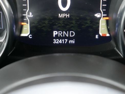 Used 2022 Jeep Wrangler Unlimited Sahara image 30