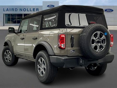 New 2025 Ford Bronco Big Bend image 3