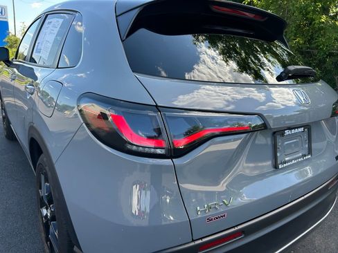 Certified 2025 Honda HR-V Sport image 22