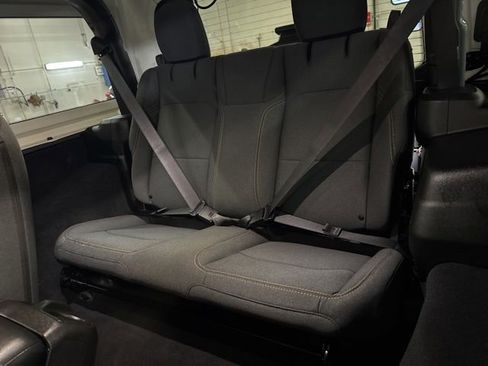 Used 2025 Jeep Wrangler Sport AWD/4WD image 20