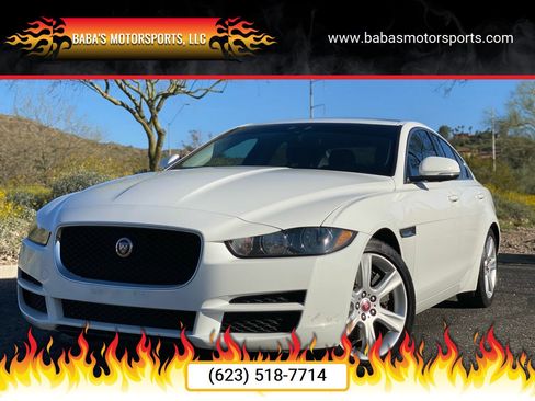 Used 2017 Jaguar XE Prestige image 1