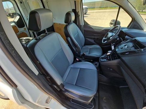 Used 2017 Ford Transit Connect XL image 26