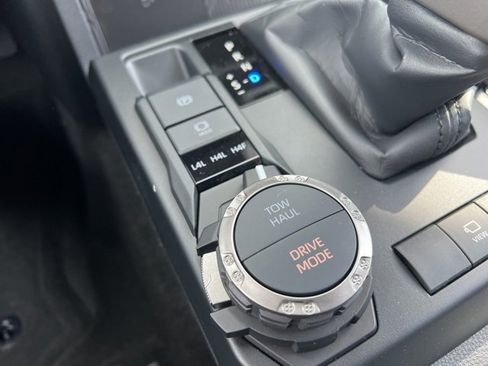 New 2026 Toyota 4Runner Limited image 34