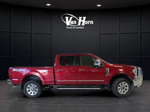 Used 2018 Ford F250 Lariat w/ Chrome Package AWD/4WD image 8