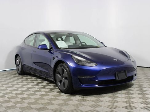 Used 2022 Tesla Model 3 image 24