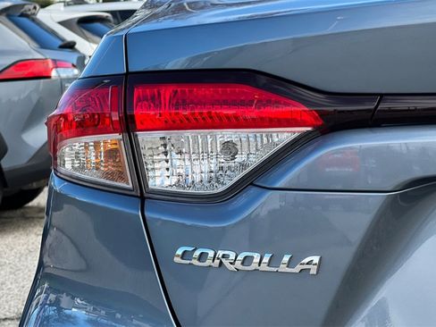 Certified 2022 Toyota Corolla LE image 24